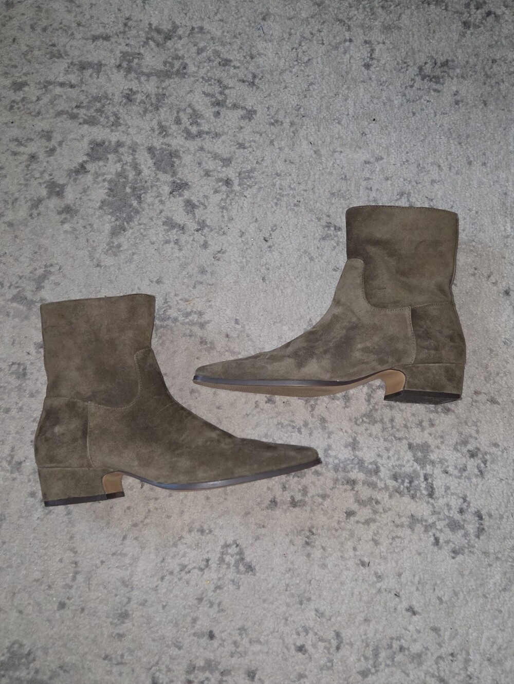 Steve Madden Dusty Boots In Olive. Size 8